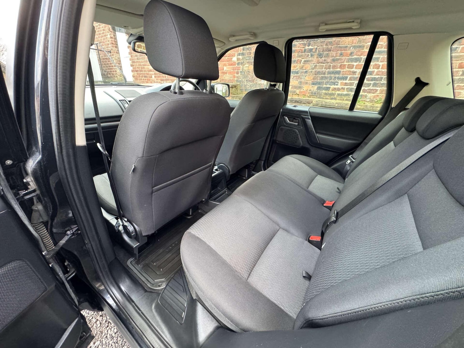 Used Land Rover Freelander 2011 for sale - 76943021: Photo 13