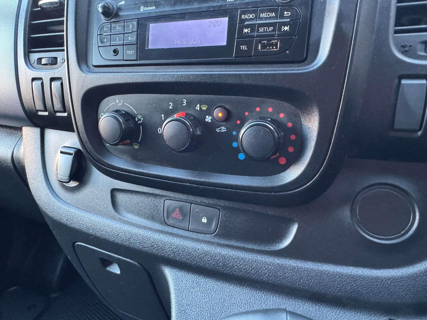 Used Vauxhall Vivaro 2018 for sale - 76943019: Photo 18