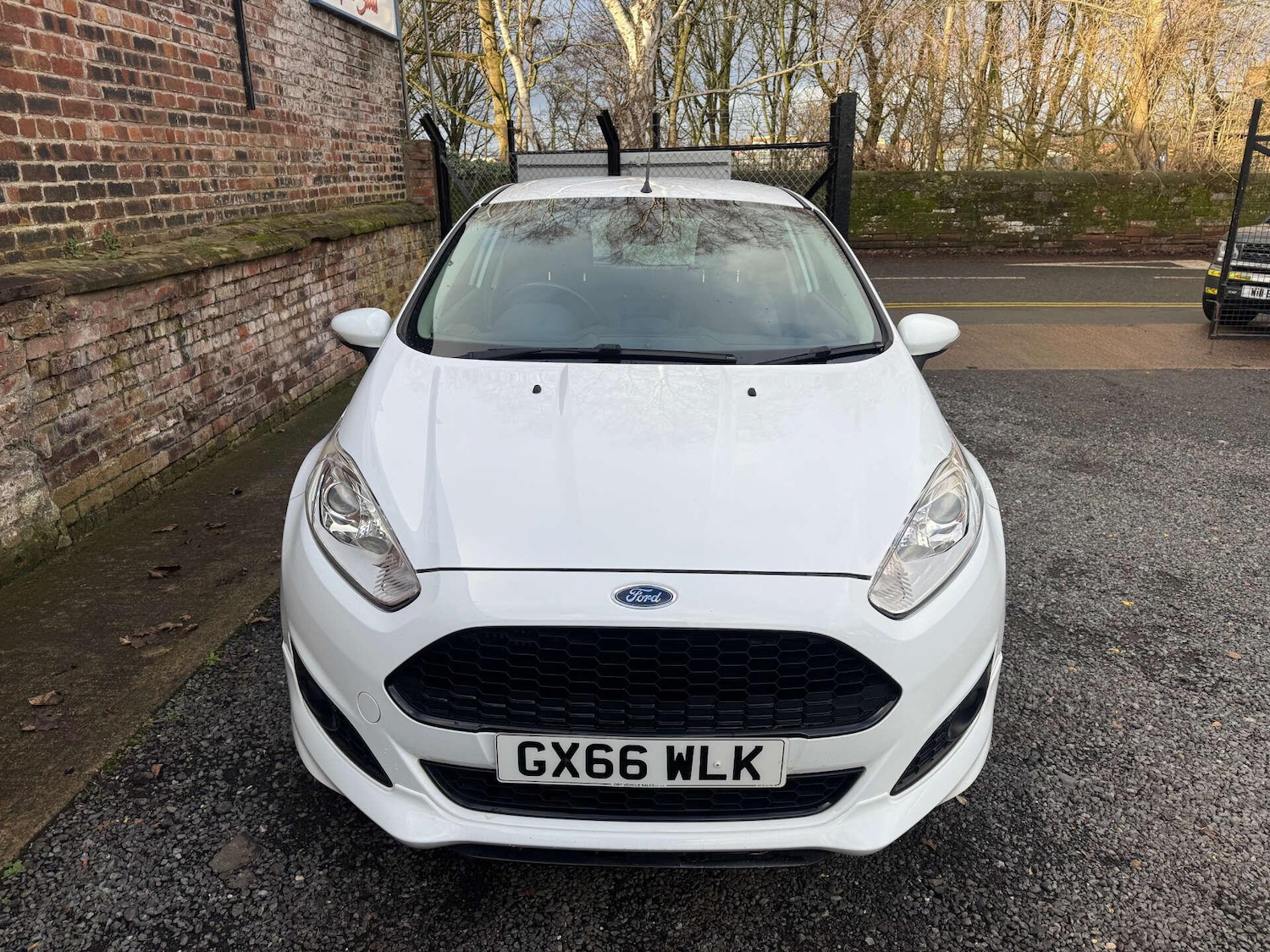 Used Ford Fiesta 2016 for sale - 77010611: Photo 8