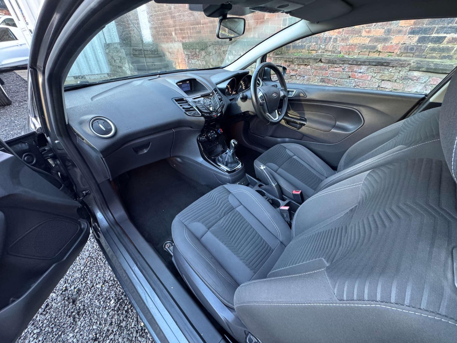 Used Ford Fiesta 2016 for sale - 76943022: Photo 11