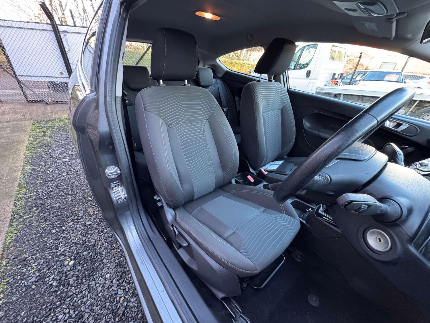 Used Ford Fiesta 2016 for sale - 76943022: Photo 9