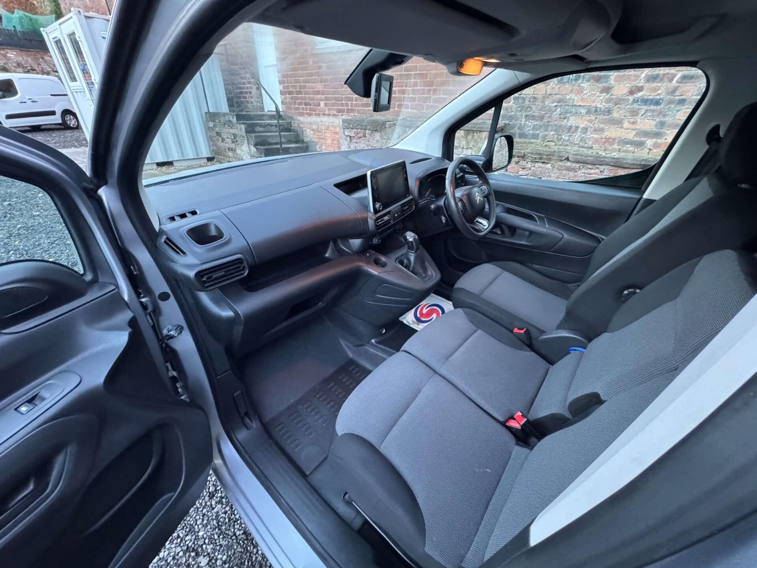 Used Citroen Berlingo 2018 for sale - 76410444: Photo 11