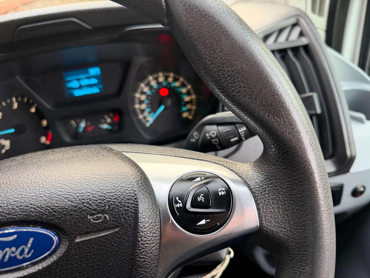 Used Ford Transit 2016 for sale - 78175829: Photo 18