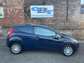 Used Ford Fiesta Van 2017 for sale - 74098440: Photo
