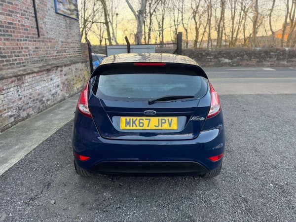 Used Ford Fiesta Van 2017 for sale - 74098440: Photo 4