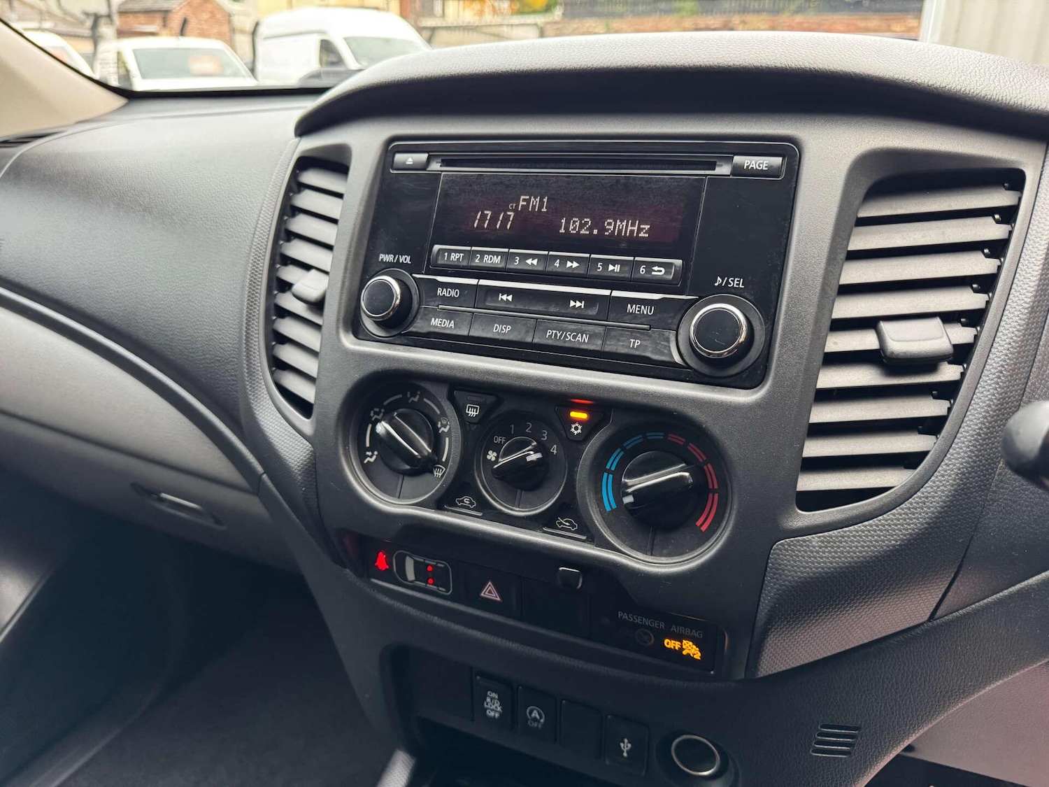 Used Mitsubishi L200 2019 for sale - 76248622: Photo 24