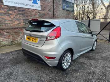 Used Ford Fiesta Van 2017 for sale - 73892112: Photo