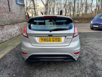 Used Ford Fiesta Van 2017 for sale - 73892112: Photo