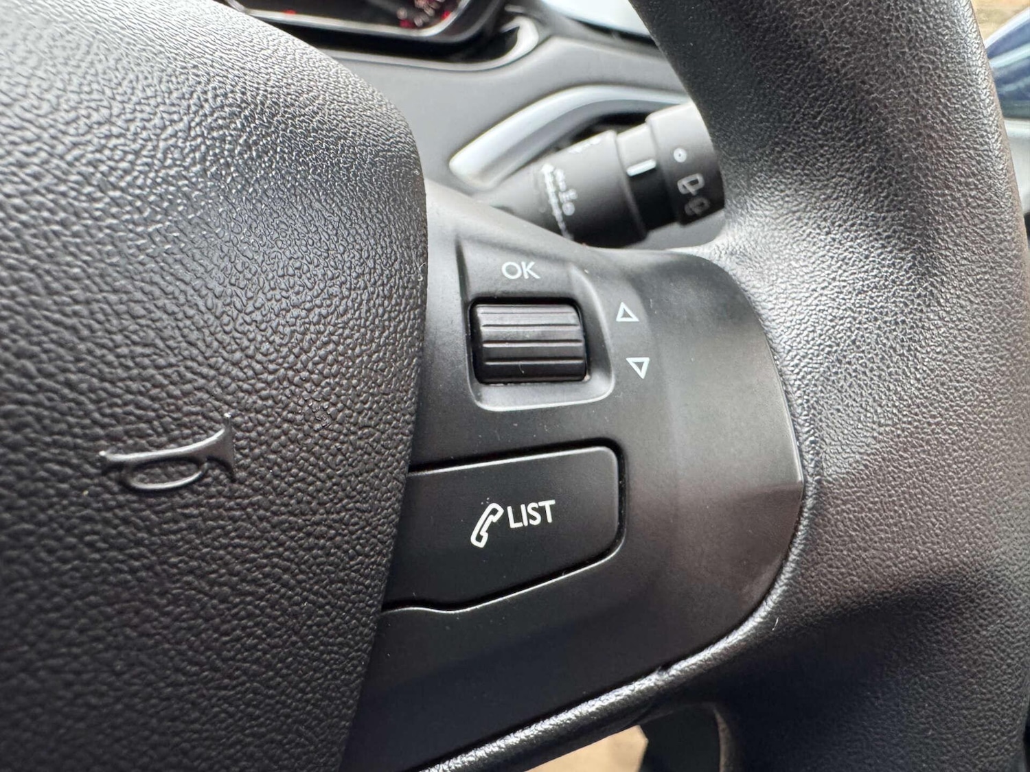 Used Peugeot 208 2013 for sale - 76297378: Photo 22