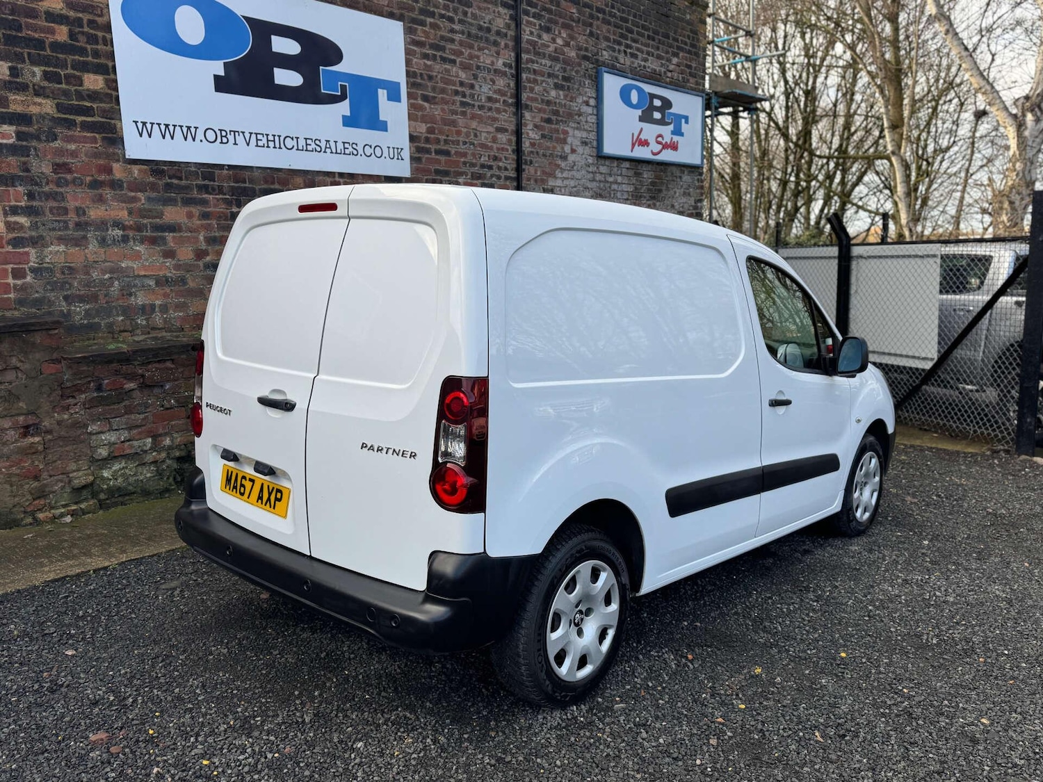 Used Peugeot Partner 2017 for sale - 77232328: Photo 3