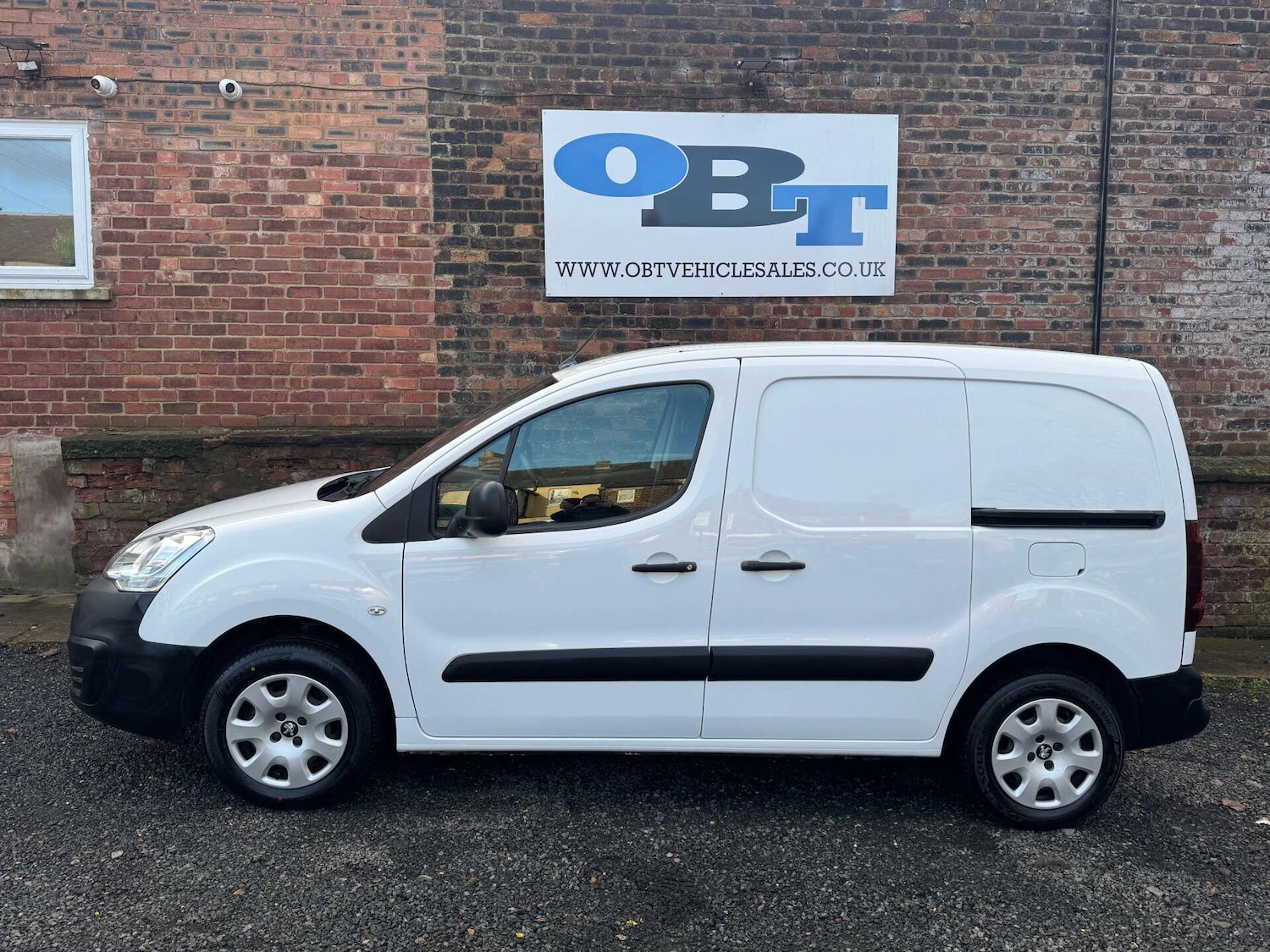 Used Peugeot Partner 2017 for sale - 77232328: Photo 6