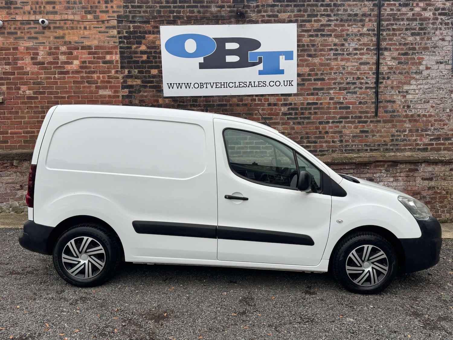 Used Peugeot Partner 2016 for sale - 76315773: Photo 2