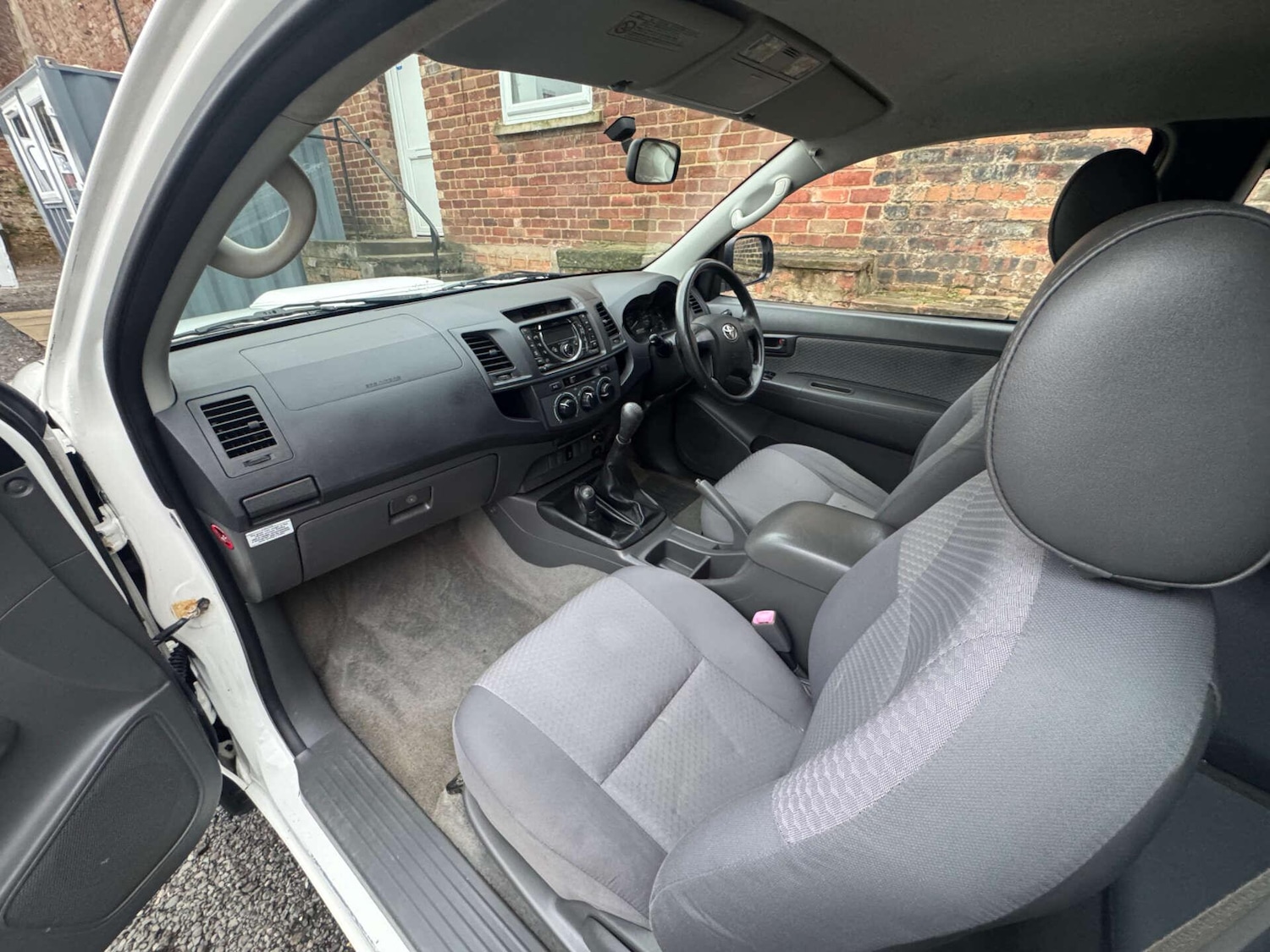 Used Toyota Hilux 2012 for sale - 77457958: Photo 13