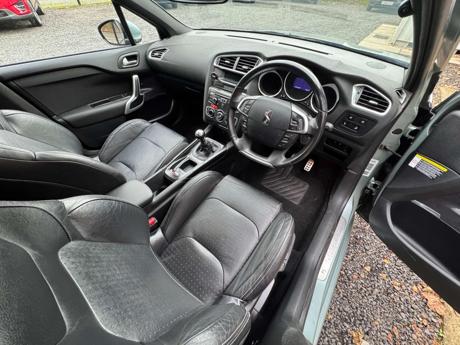 Used Citroen DS4 2011 for sale - 76154570: Photo 10