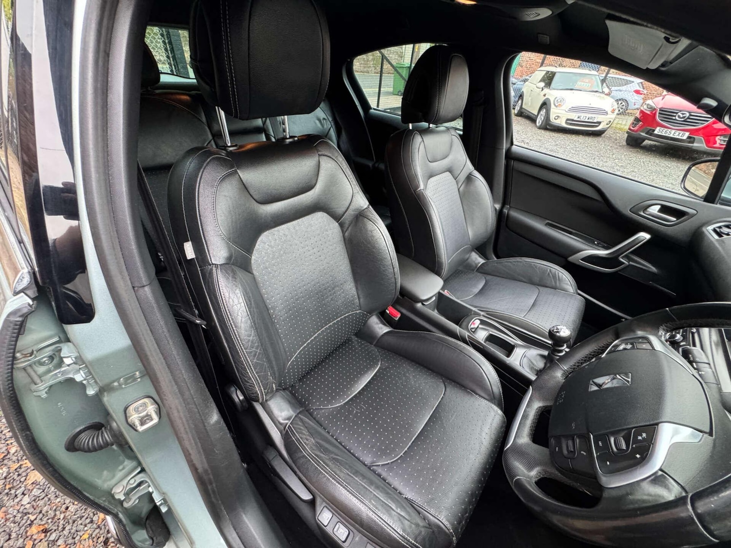 Used Citroen DS4 2011 for sale - 76154570: Photo 11