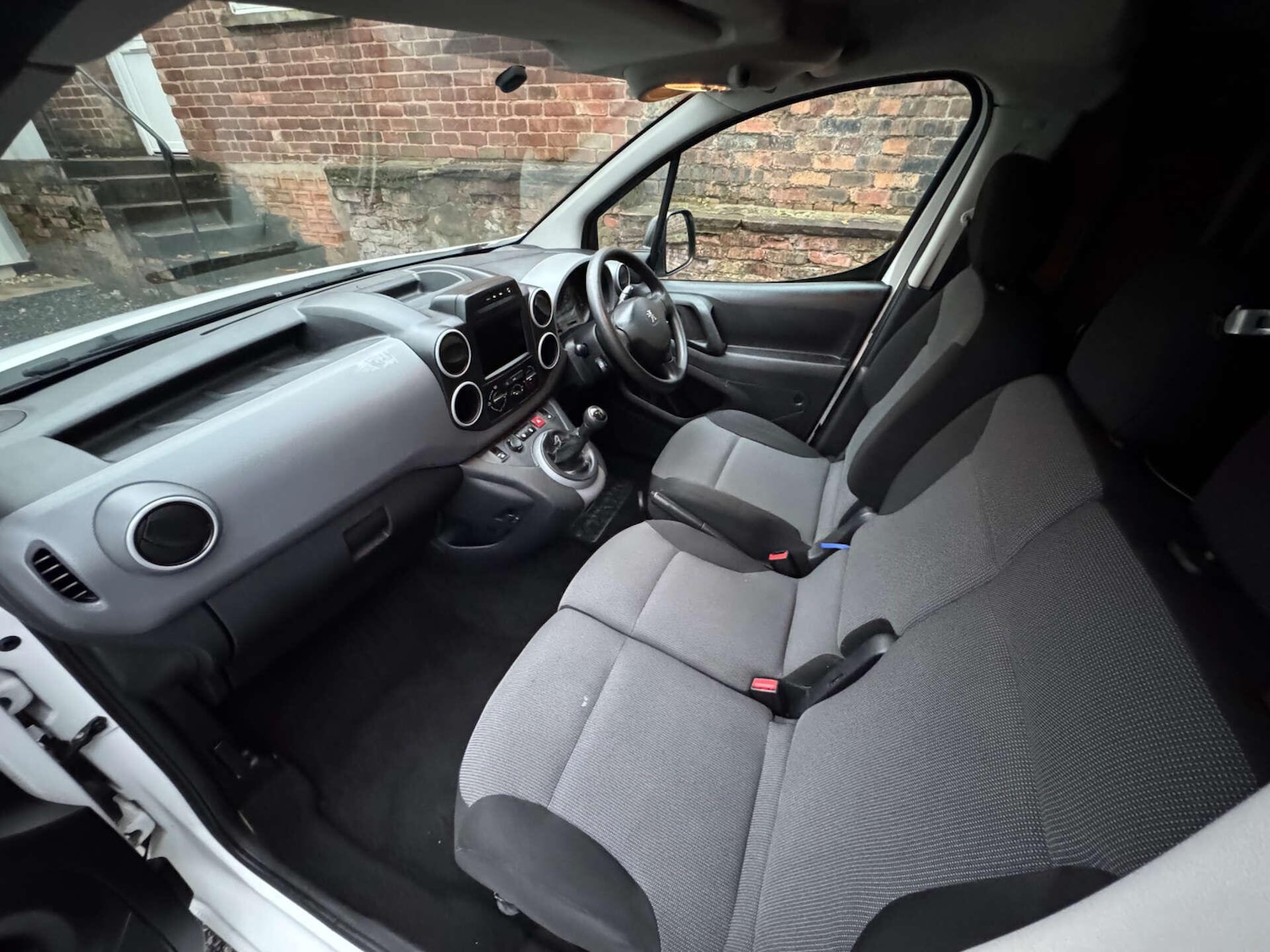 Used Peugeot Partner 2018 for sale - 76474797: Photo 11