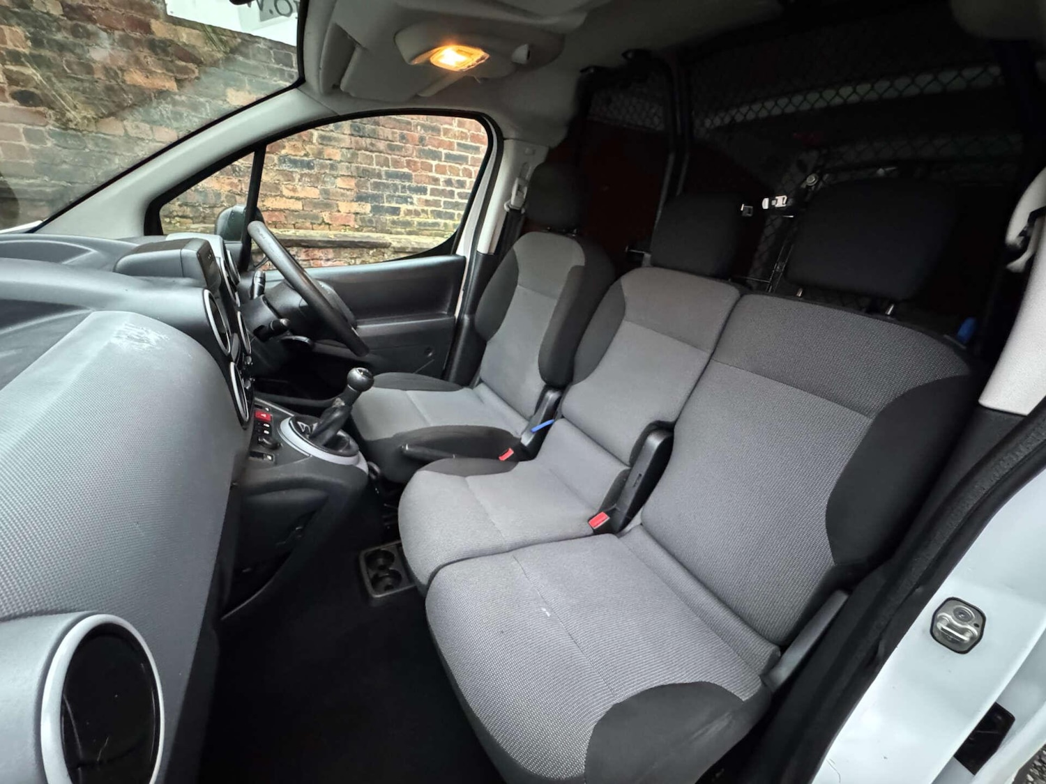 Used Peugeot Partner 2018 for sale - 76474797: Photo 12