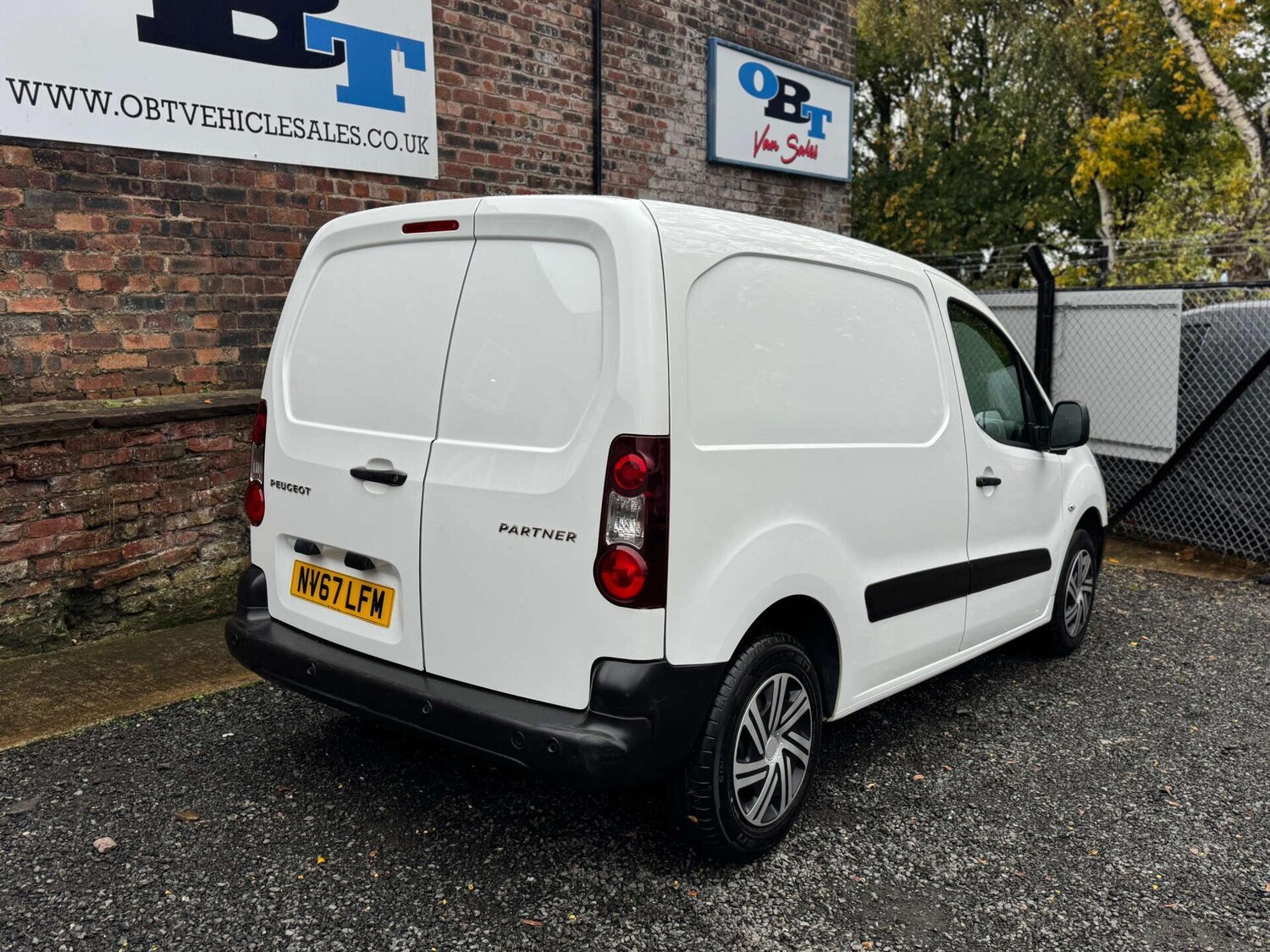 Used Peugeot Partner 2018 for sale - 76474797: Photo 3