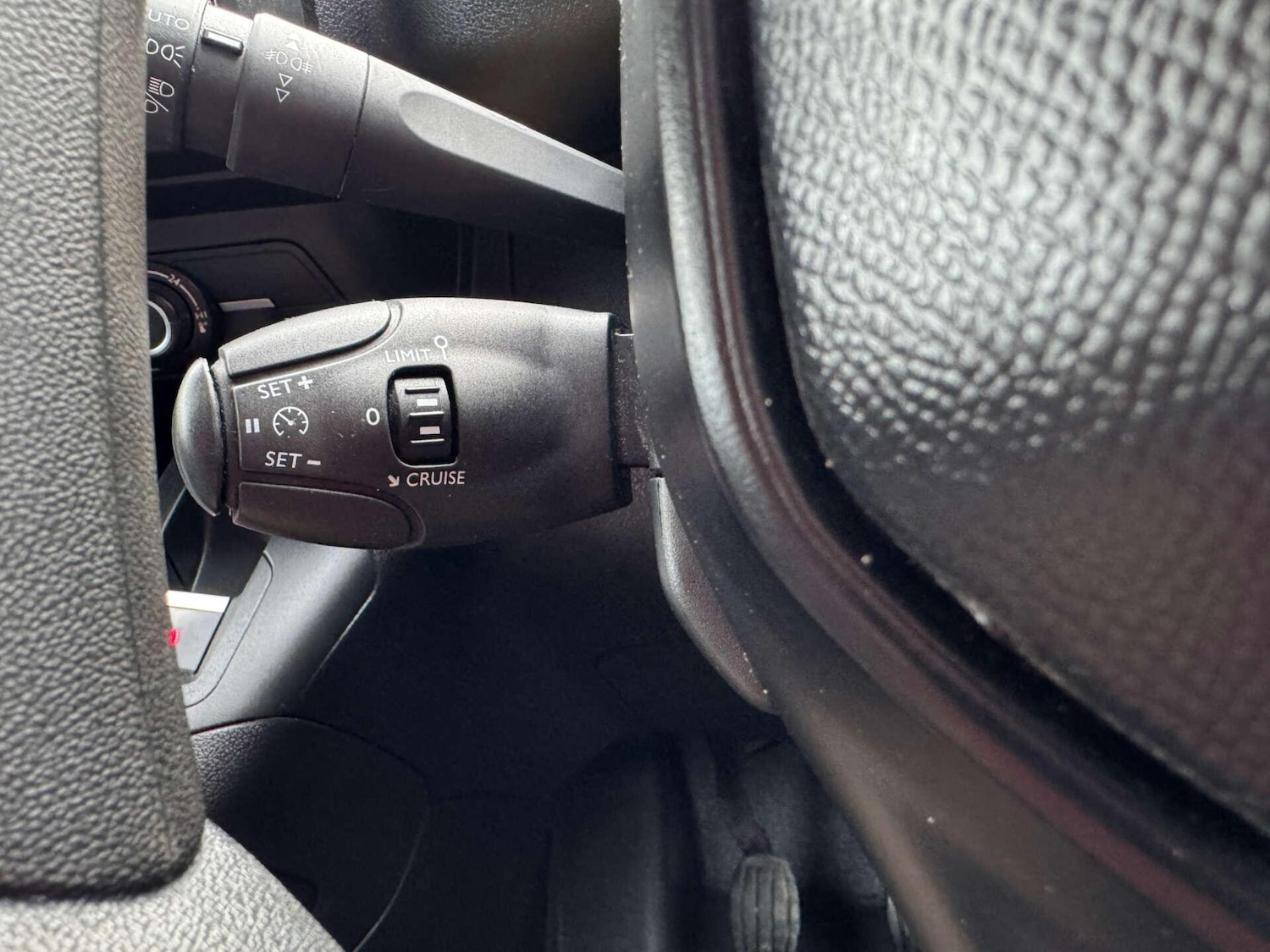 Used Peugeot Partner 2019 for sale - 76586780: Photo 23