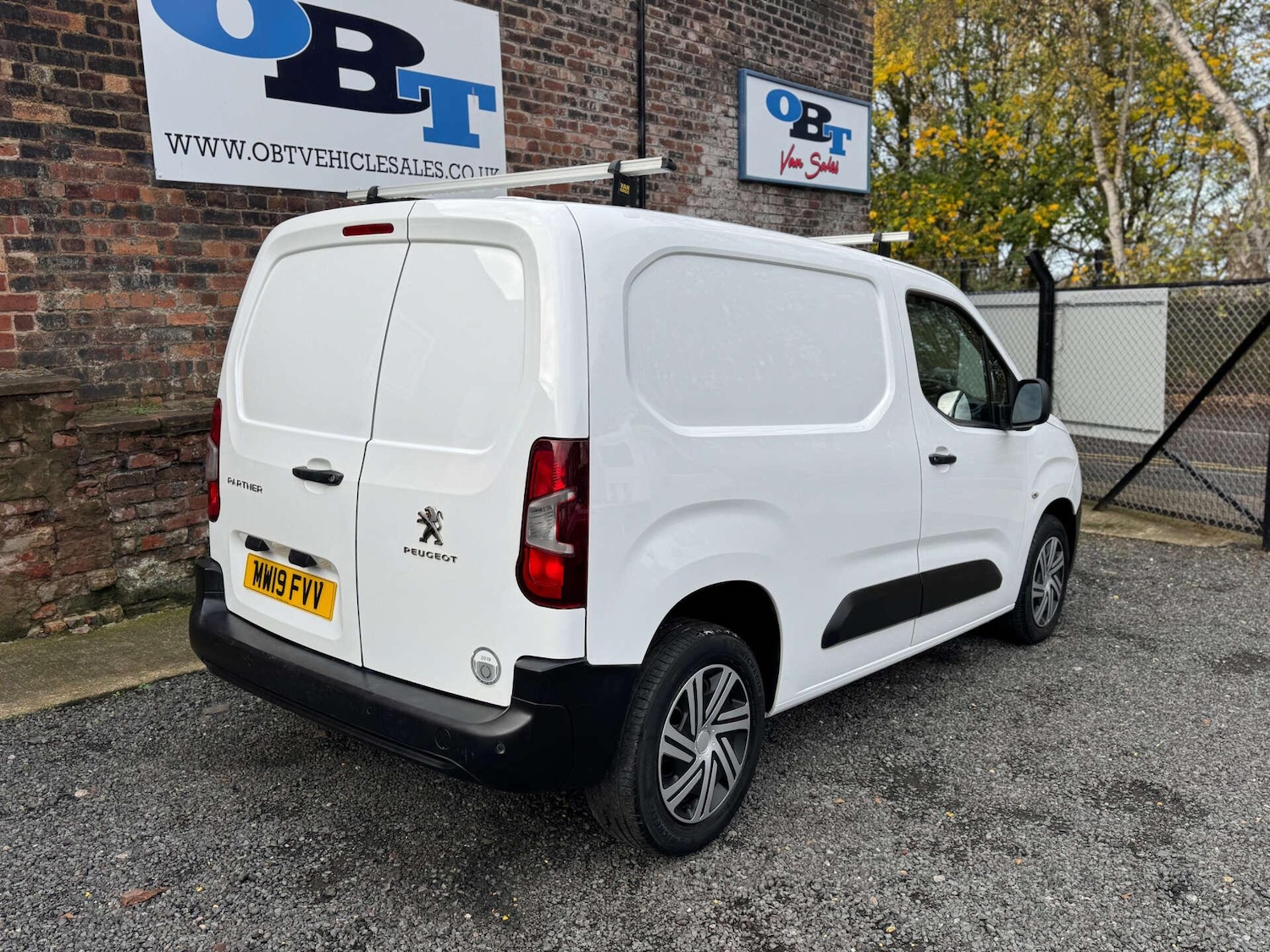 Used Peugeot Partner 2019 for sale - 76586780: Photo 3