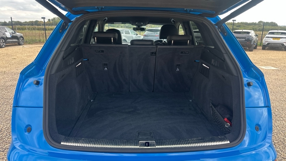 Used Audi Q5 2020 for sale - 76817679: Photo 15