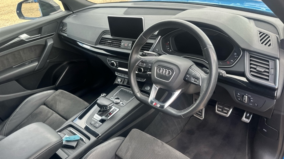 Used Audi Q5 2020 for sale - 76817679: Photo 9