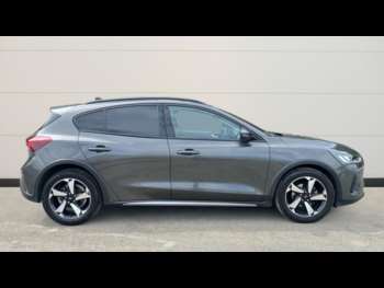 Used Ford Focus 2022 for sale - 74782773: Photo