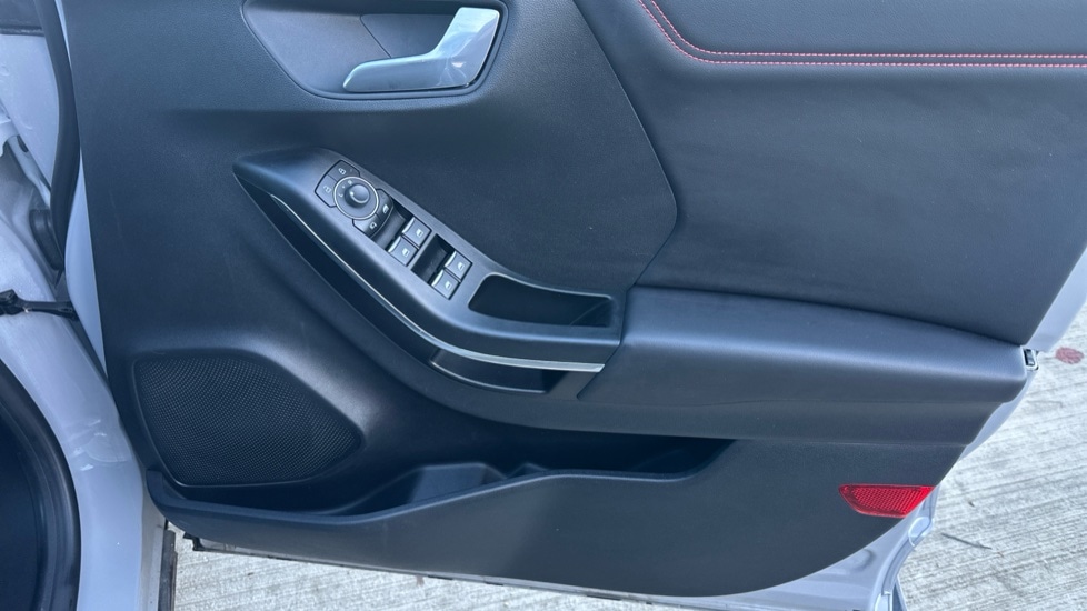 Used Ford Puma 2024 for sale - 76873043: Photo 29