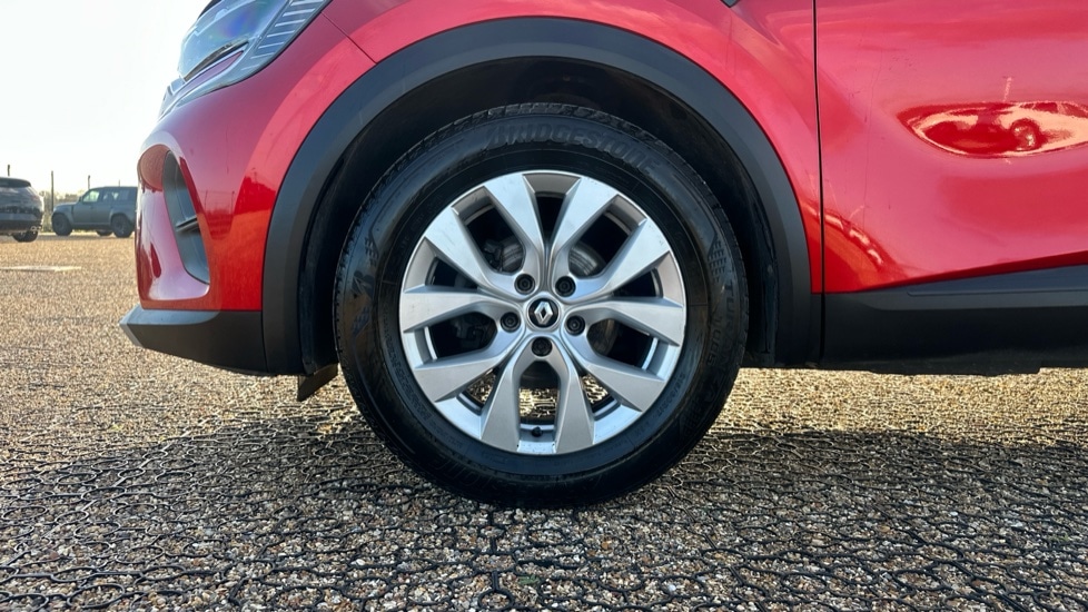 Used Renault Captur 2021 for sale - 76874925: Photo 17