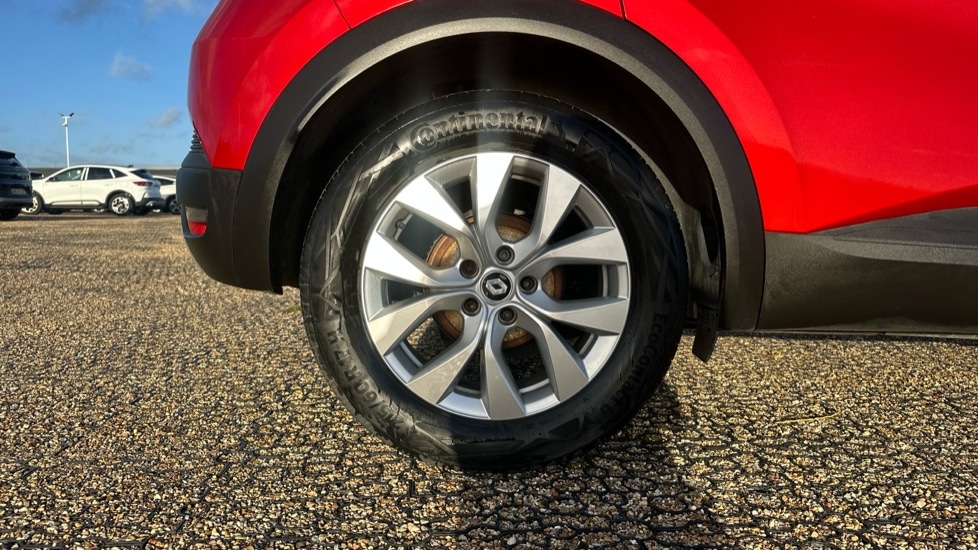 Used Renault Captur 2021 for sale - 76874925: Photo 19