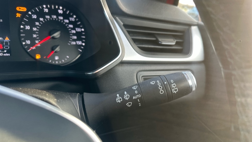 Used Renault Captur 2021 for sale - 76874925: Photo 25