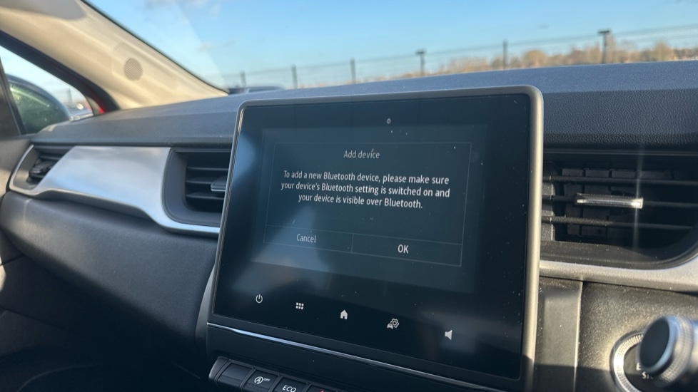 Used Renault Captur 2021 for sale - 76874925: Photo 35