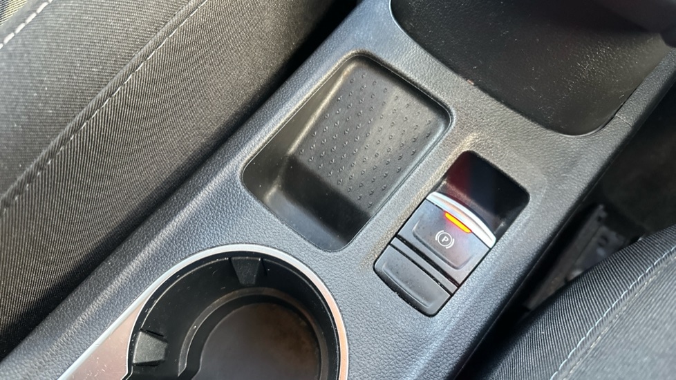 Used Renault Captur 2021 for sale - 76874925: Photo 39