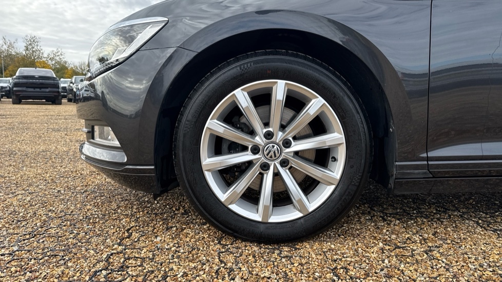 Used Volkswagen Passat 2018 for sale - 76372996: Photo 17