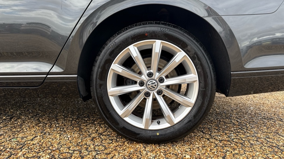 Used Volkswagen Passat 2018 for sale - 76372996: Photo 18