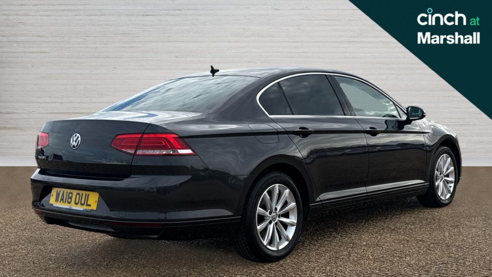 Used Volkswagen Passat 2018 for sale - 76372996: Photo 3