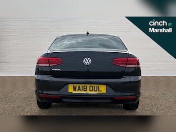 Used Volkswagen Passat 2018 for sale - 76372996: Photo