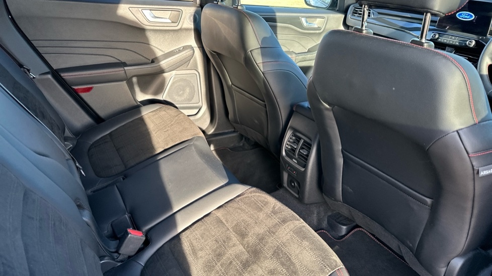 Used Ford Kuga 2024 for sale - 76873596: Photo 14