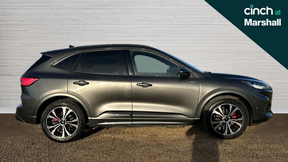 Used Ford Kuga 2024 for sale - 76873596: Photo 2