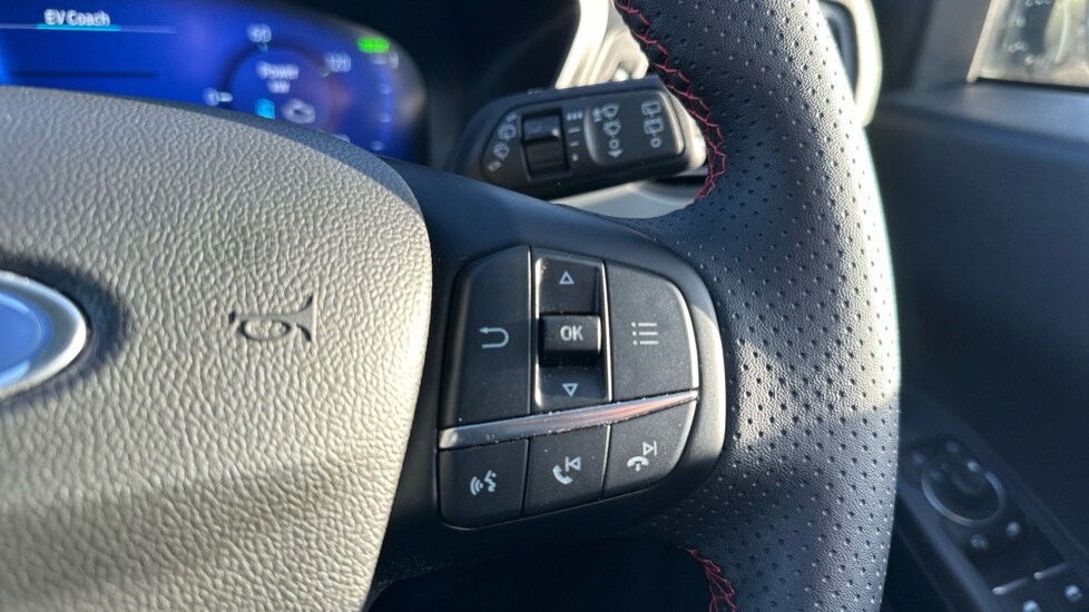 Used Ford Kuga 2024 for sale - 76873596: Photo 21