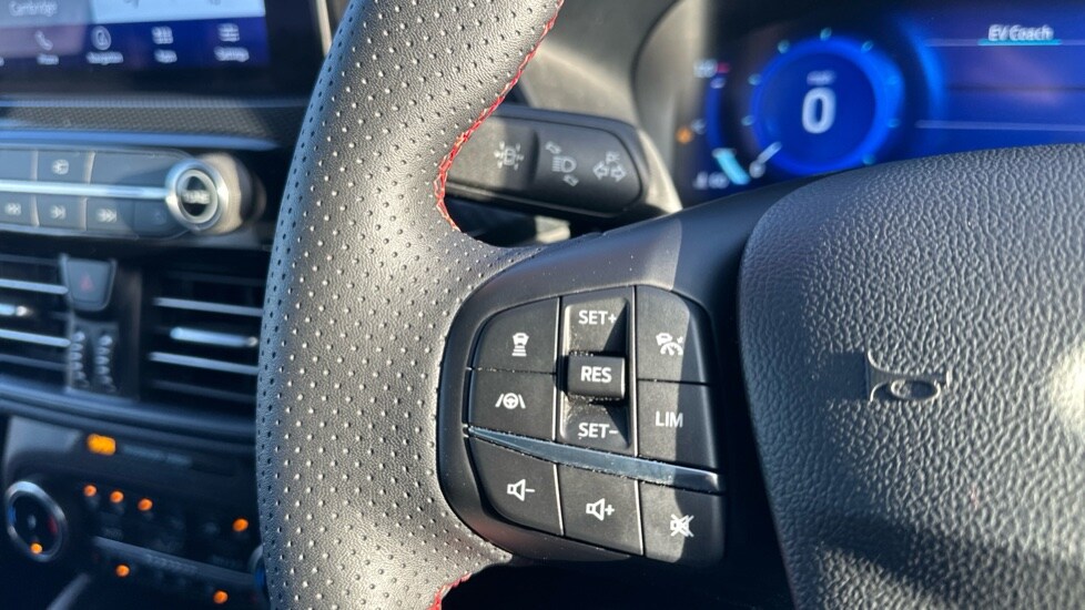 Used Ford Kuga 2024 for sale - 76873596: Photo 22