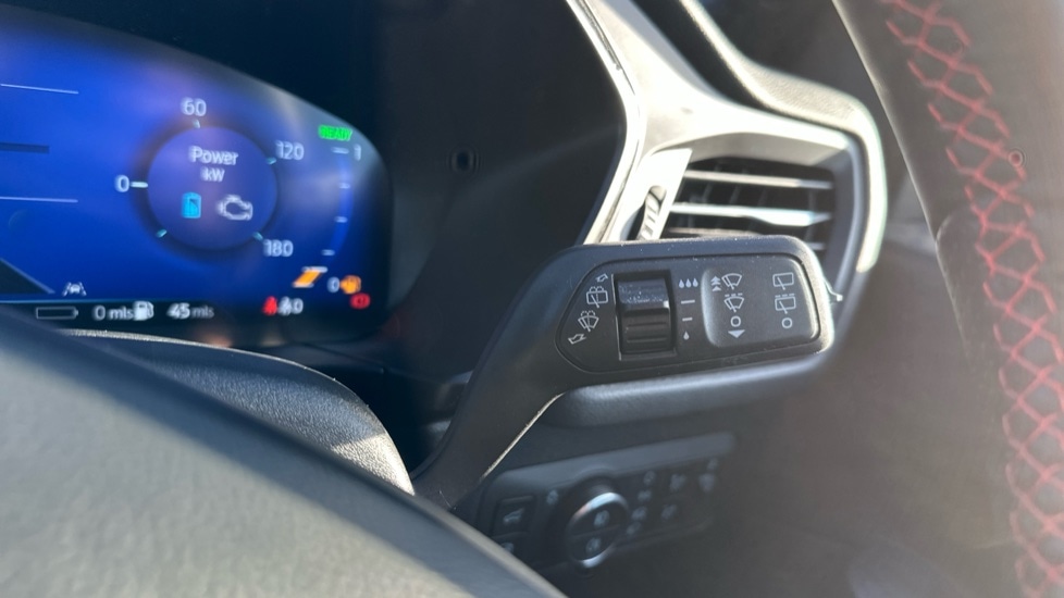 Used Ford Kuga 2024 for sale - 76873596: Photo 23