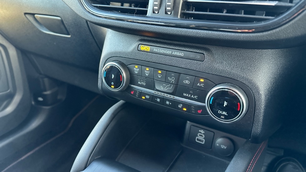 Used Ford Kuga 2024 for sale - 76873596: Photo 28