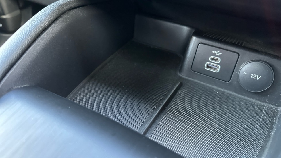 Used Ford Kuga 2024 for sale - 76873596: Photo 37