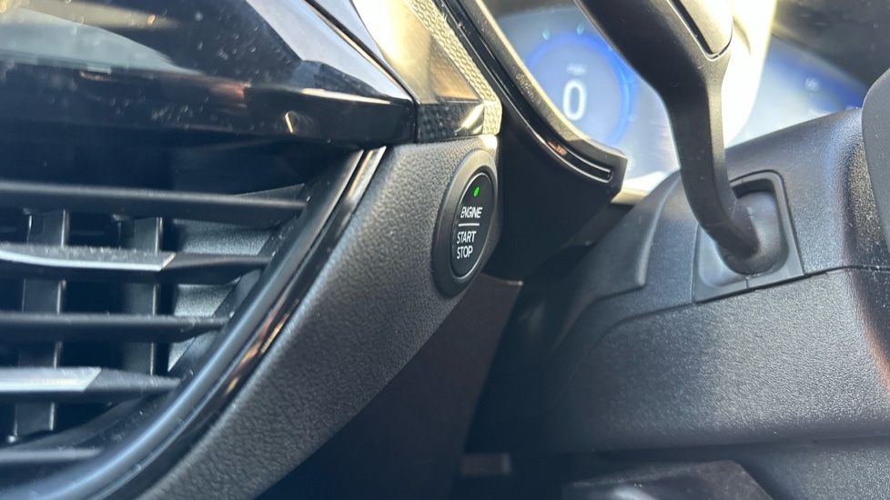 Used Ford Kuga 2024 for sale - 76873596: Photo 43