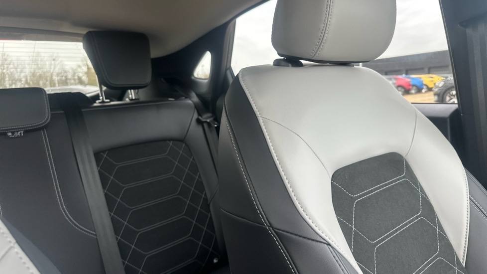 Used Ford Puma 2025 for sale - 76977774: Photo 37