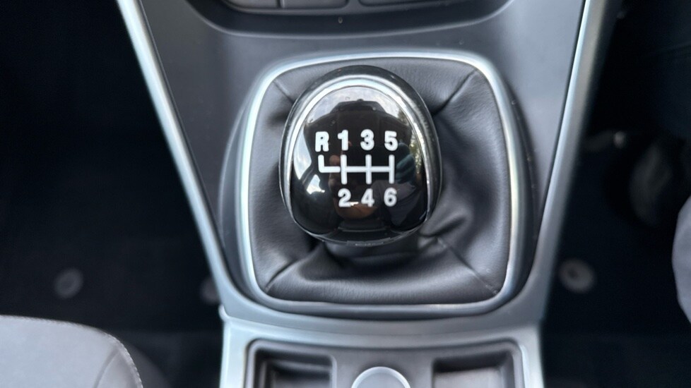 Used Ford Kuga 2017 for sale - 76112226: Photo 28