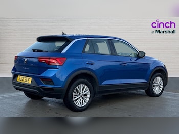Used Volkswagen T-Roc 2021 for sale - 76874447: Photo