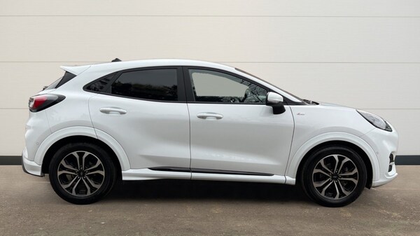 Used Ford Puma 2020 for sale - 76233982: Photo 2