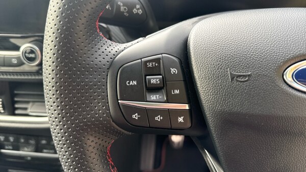 Used Ford Puma 2021 for sale - 75641033: Photo 24